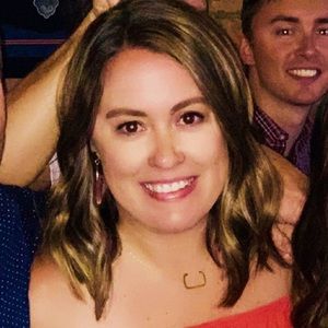 Meet your Posher, Caitlin